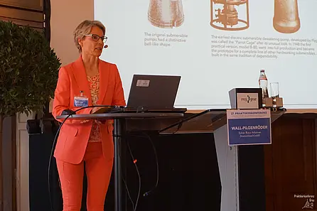Praktikerkonferenz Graz Eröffnungsvortrag Frau Wall-Pilgenröder von Xylem Water Solutions Deutschland GmbH